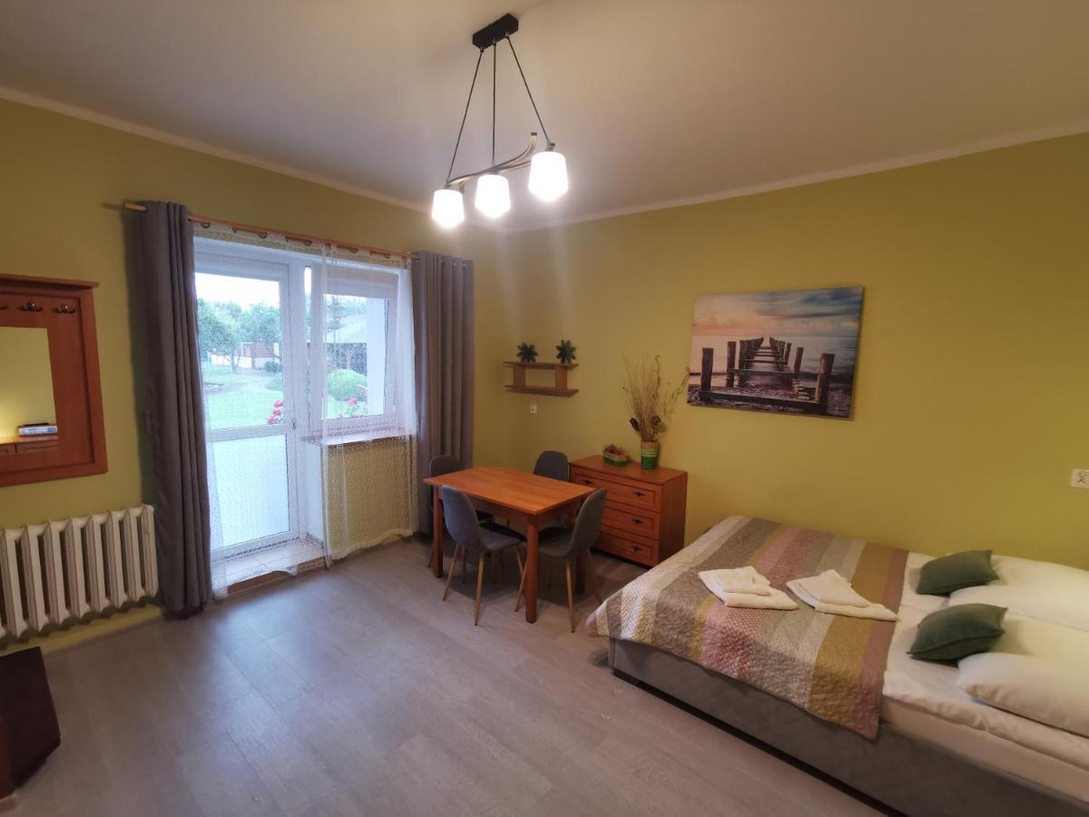 Pokoje I Apartamenty Sol Grzybowo  Bagian luar foto